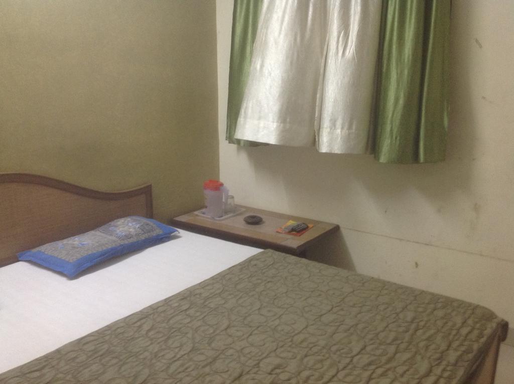 Kamal Kunj Hotel