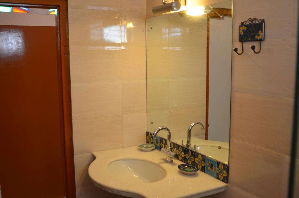 Bed & Breakfast Rampura Kothi *