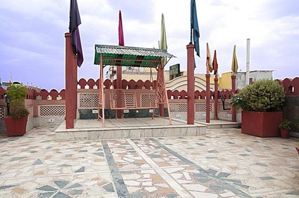 Royal Aashiyana Palace Hotel 2*