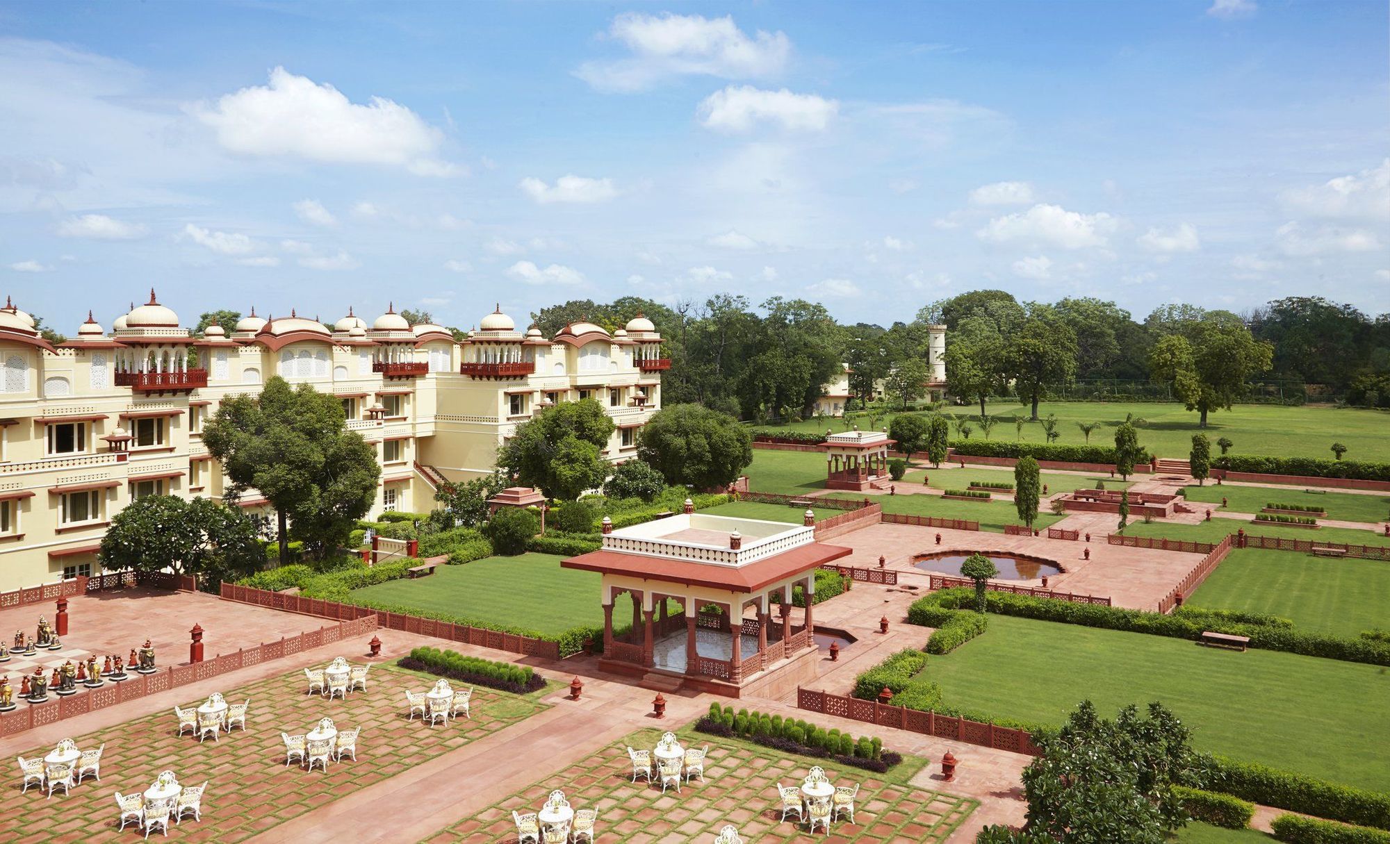 Hotel Jai Mahal Palace 5*