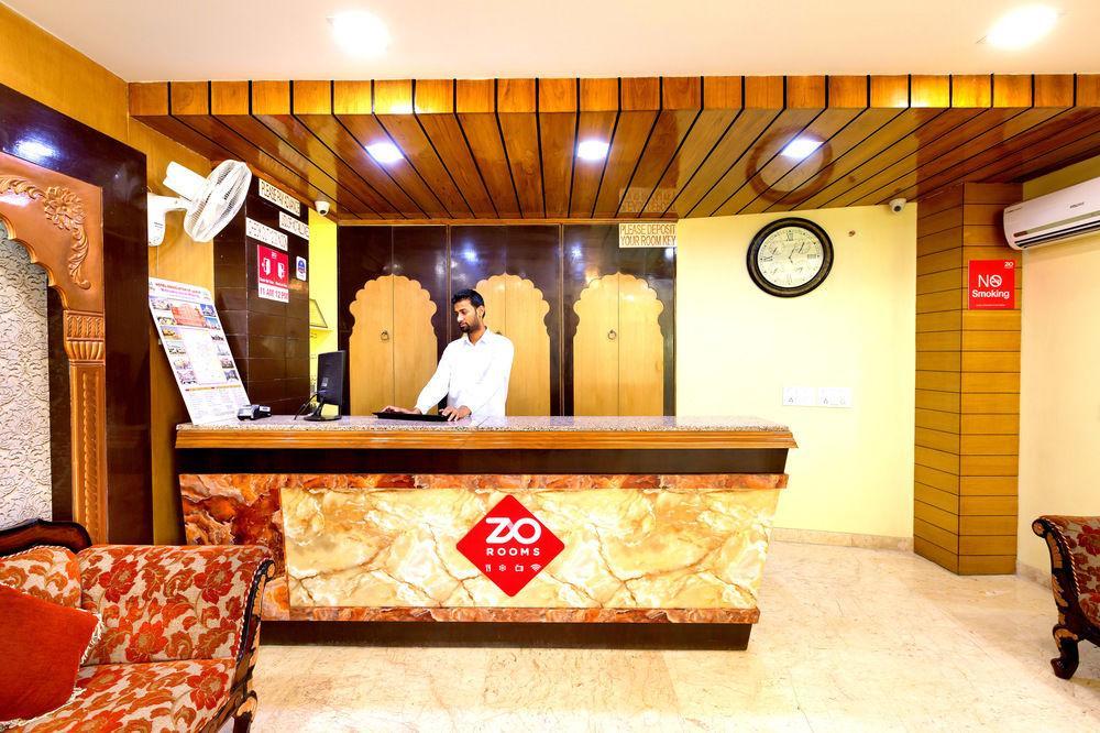 Zo Rooms Sc Road Sindhi Camp
