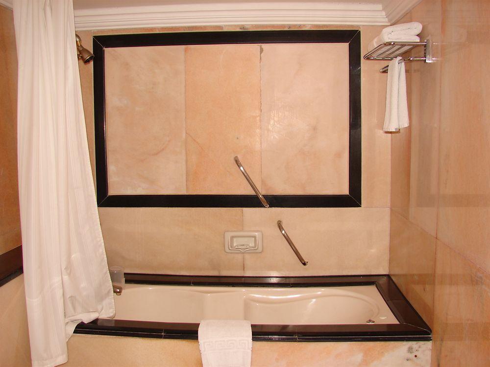 Mansingh Towers Hotel 3*