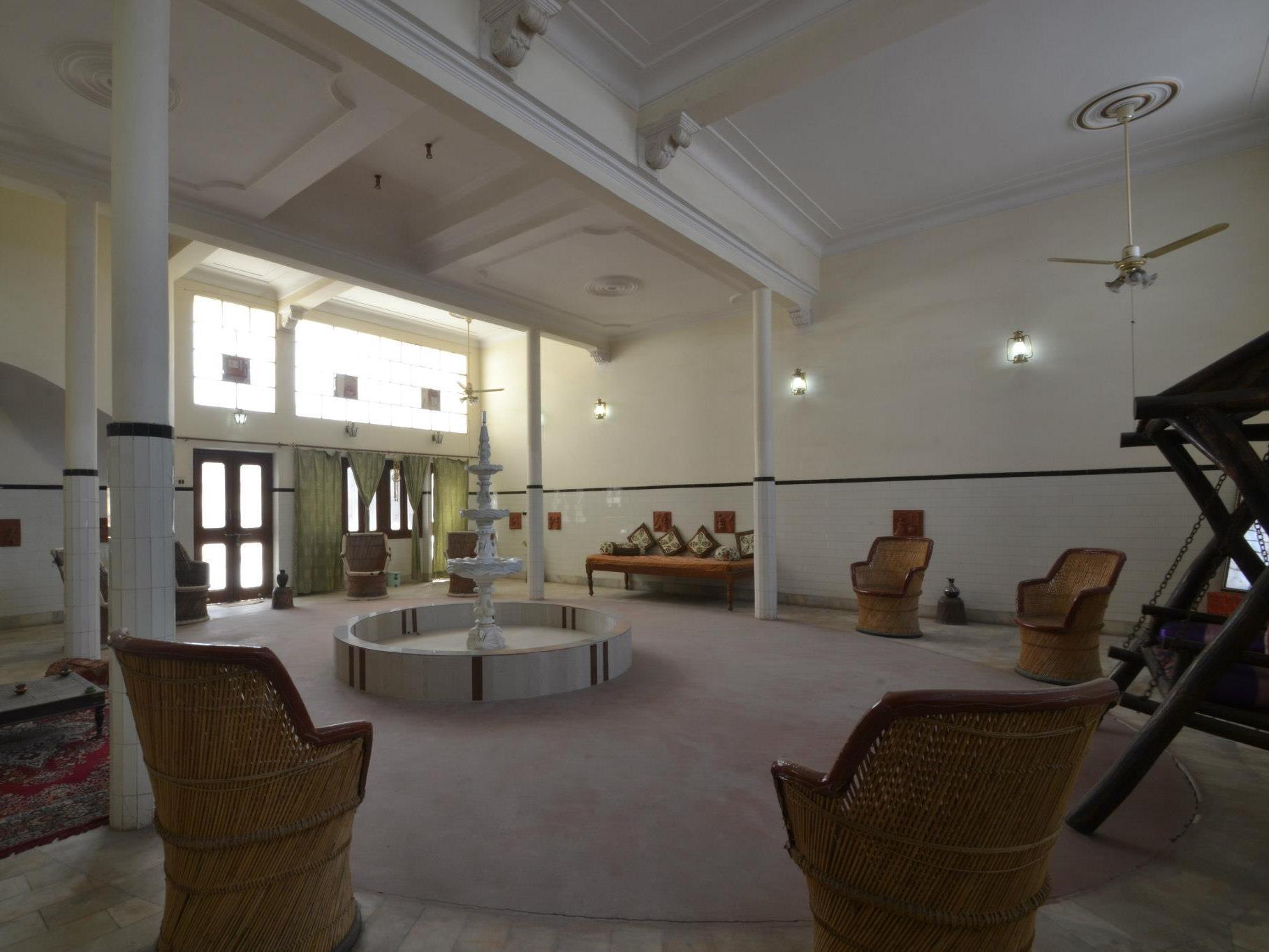 Rawla Mrignayani Palace Hotel Jaipur