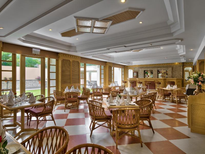 Hotel Park Regis