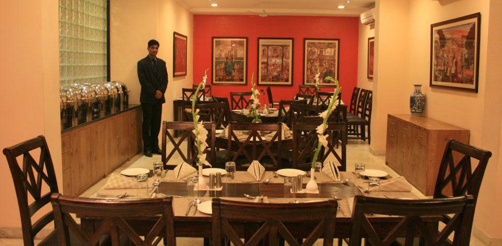 Karawan Hotel