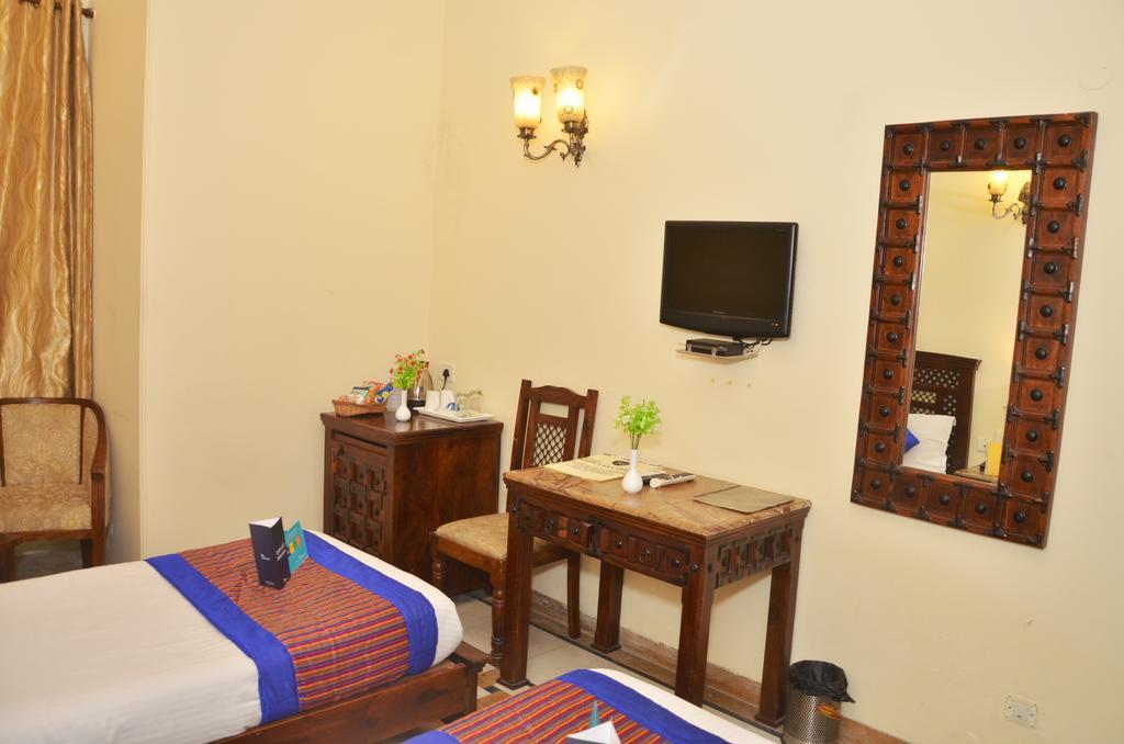 Rajputana Haveli - Hotel