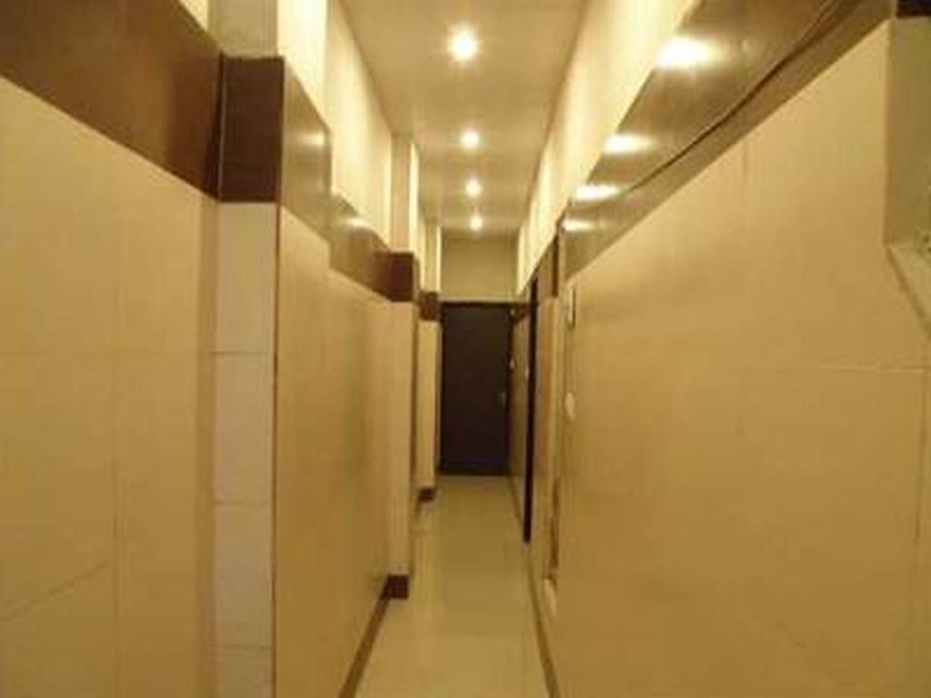 Collection O Krishana Hotel Jaipur