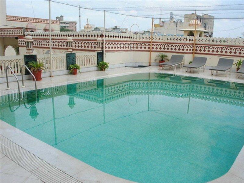 Chandragupt Hotel