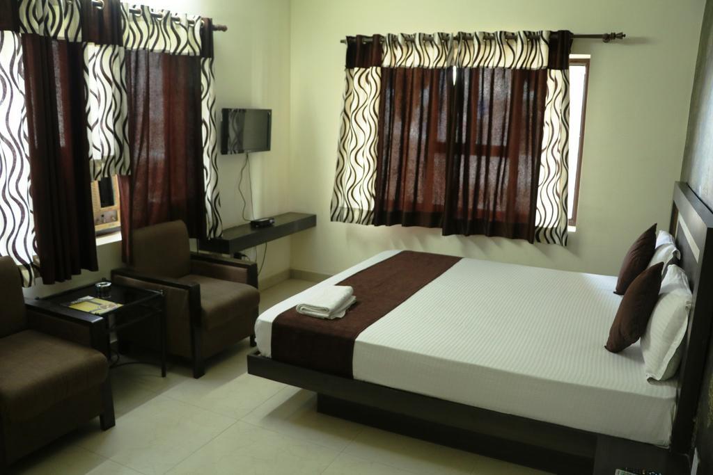 Hotel Vaishnavi Jaipur