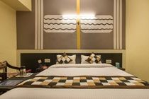 Hotel Oyo 652 Anokhi Palace