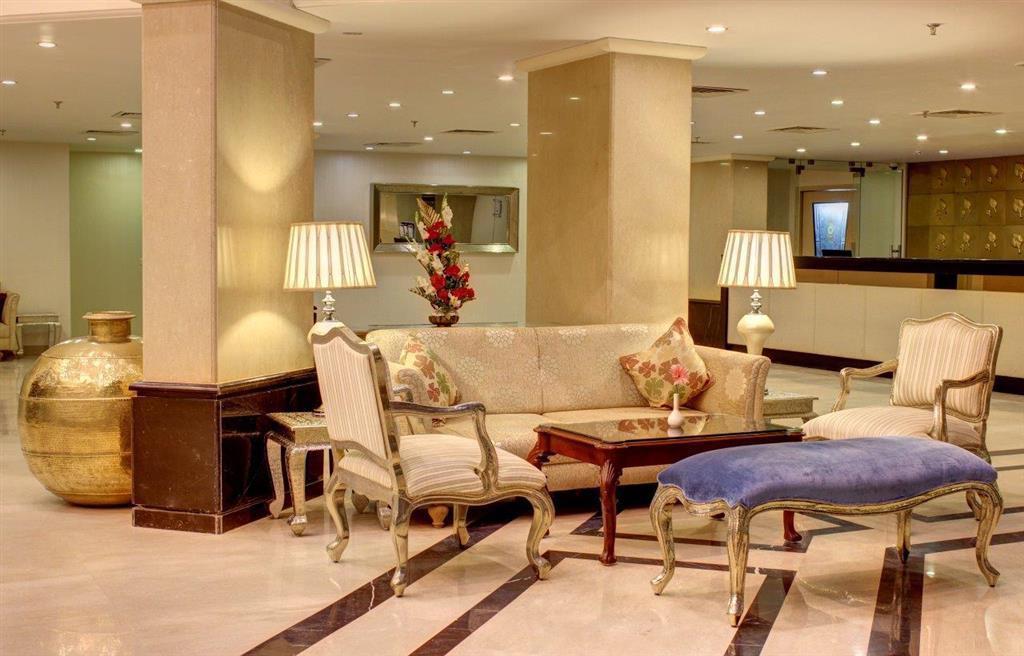 Golden Tulip 5*