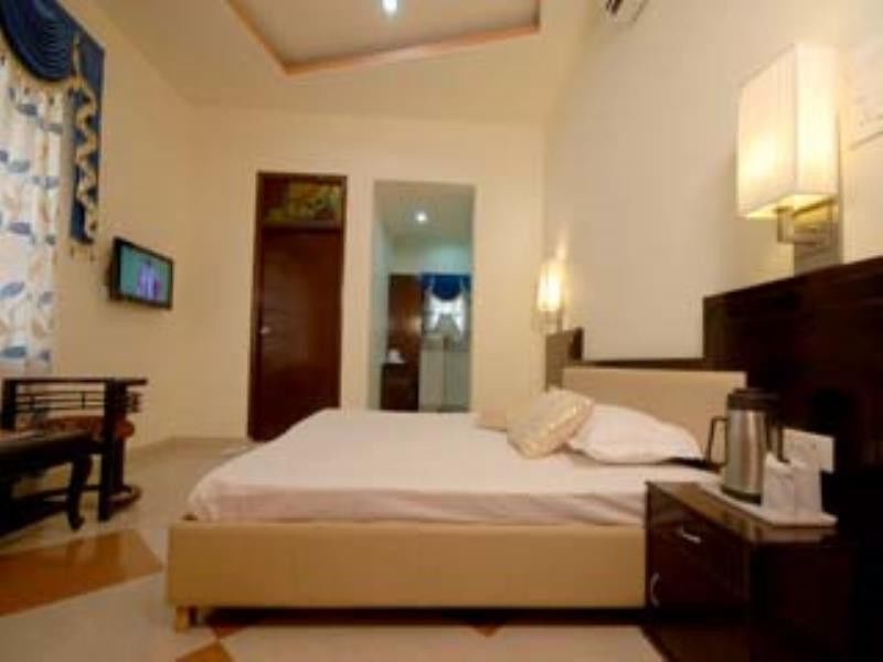 Hotel Palak Paradise Jaipur
