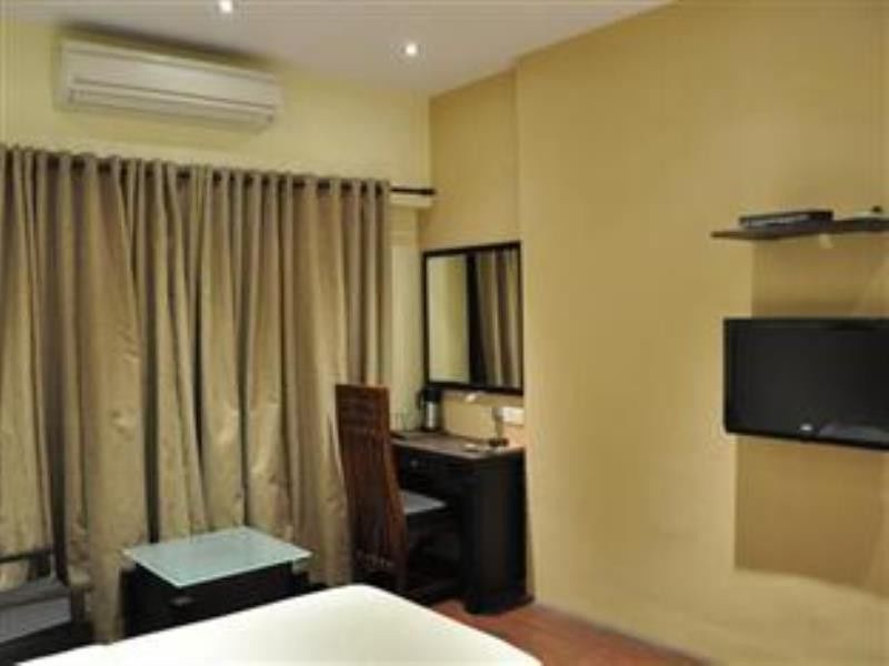 Ritz Residency
