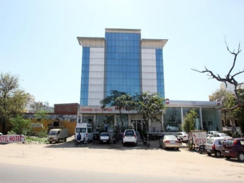 Chetram Hotel