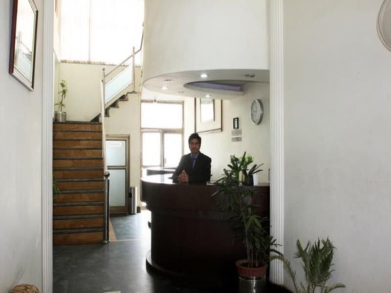 Hotel Chetram 2*