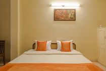 Hotel Oyo Vanasthali Marg