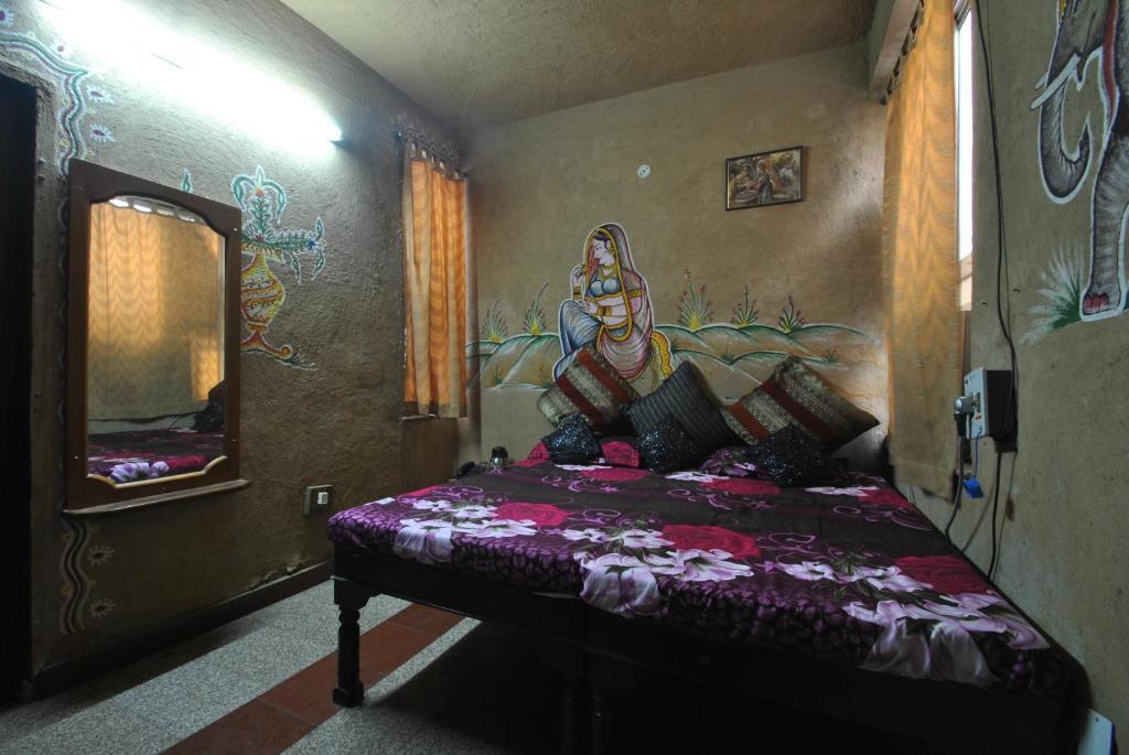 City Hotel 2*
