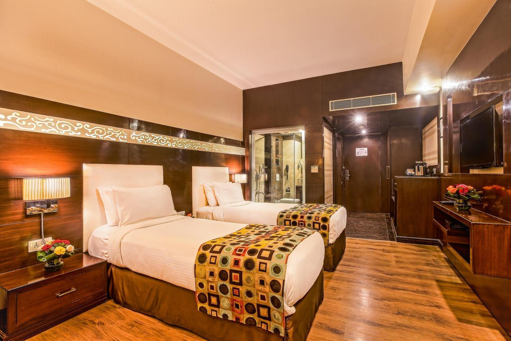 Renest Hotel