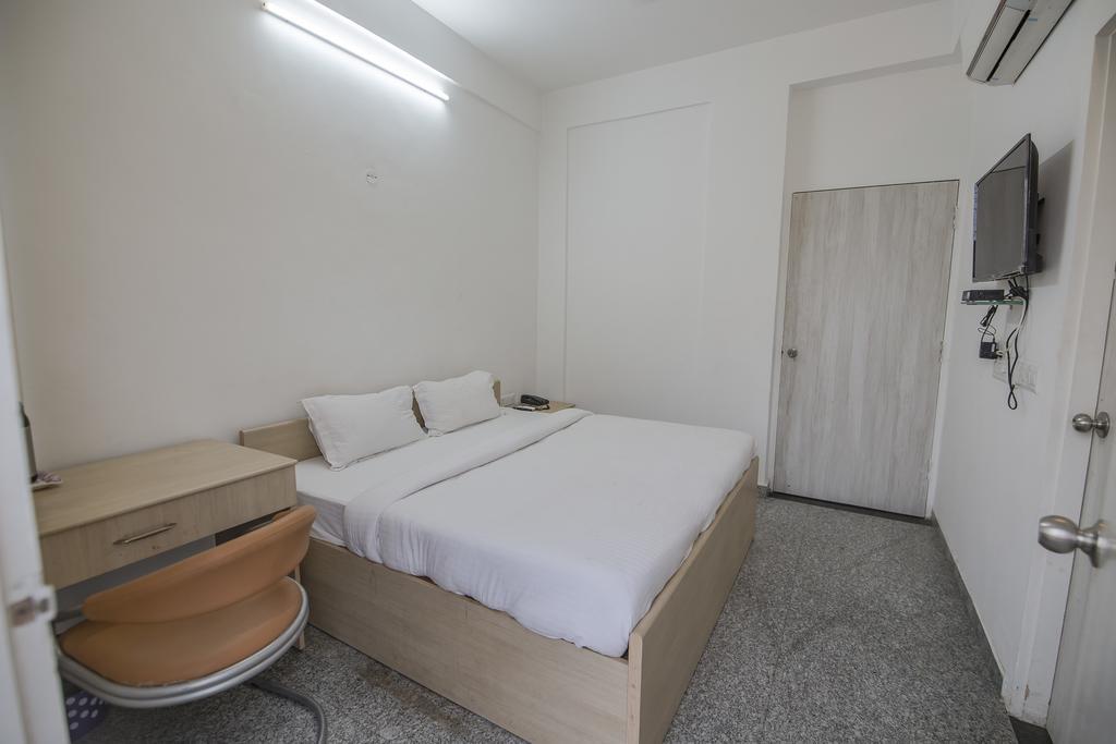 Guest house K G Residency Airport Jaipur