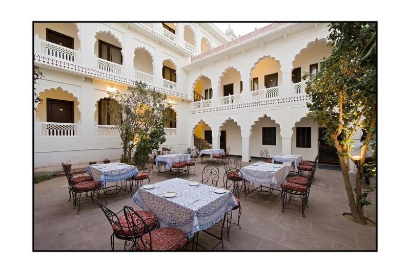 Khandwa Haveli Hotel Jaipur