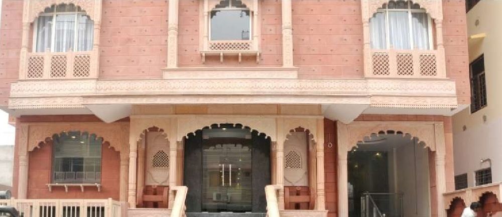 Summit Heritage & 3* Jaipur