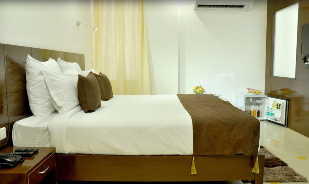 Summit Heritage & Hotel