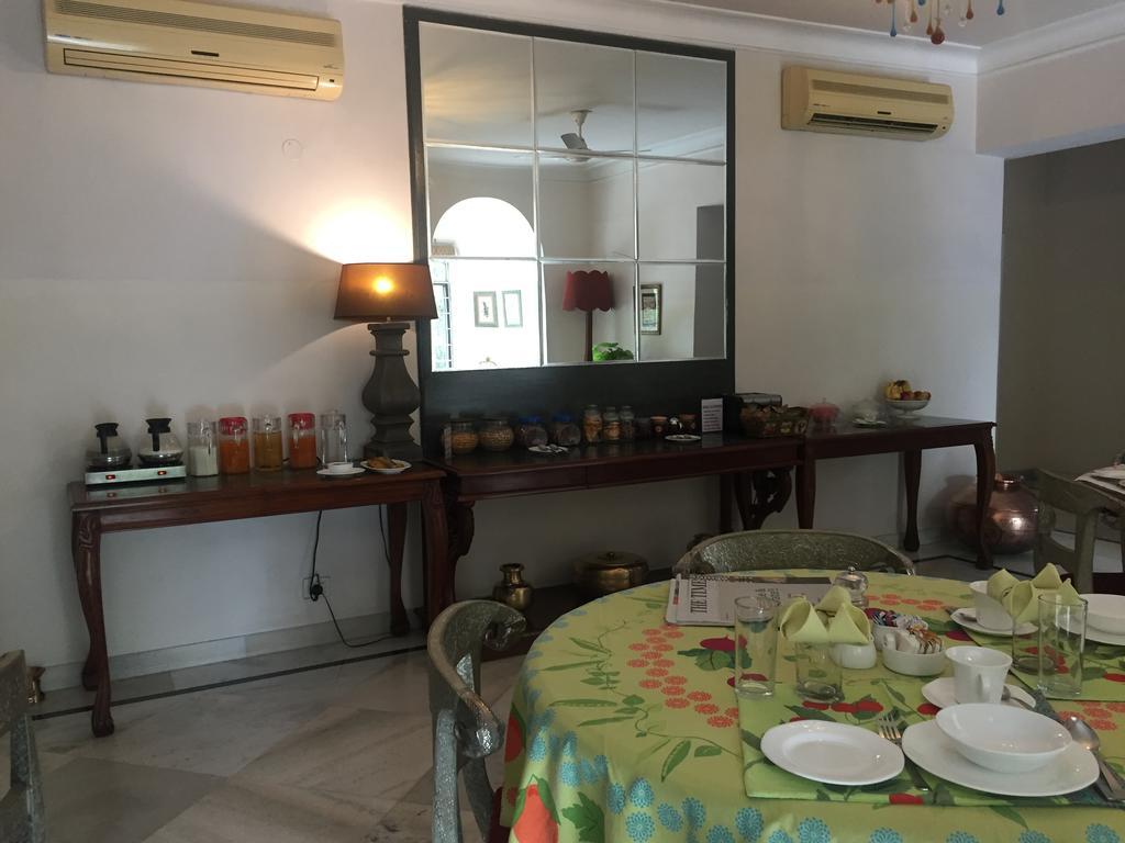 Barwara Kothi Hotel Jaipur