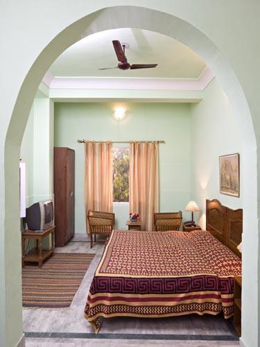 Chirmi Palace Hotel 3*
