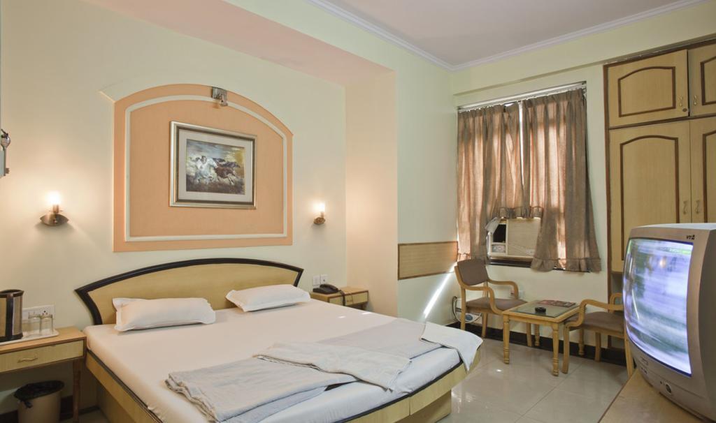 Mohan Hotel