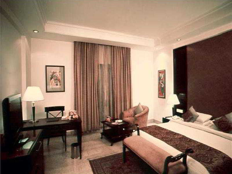 Hotel Mansingh Towers