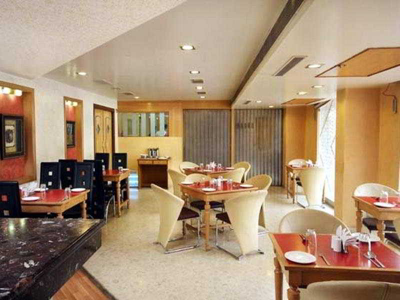 Veer Castle Hotel 3*