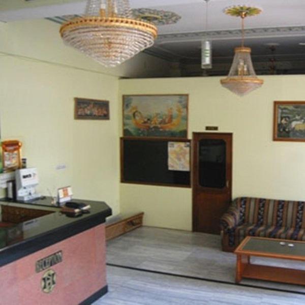 Surbhi Palace Hotel