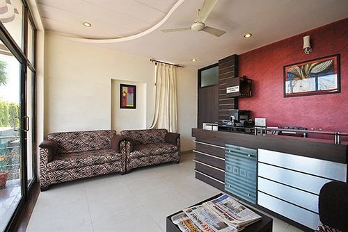 Classic 7 & Restaurant Jaipur