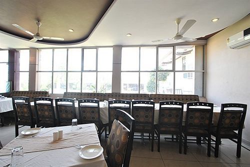 Classic 7 & Restaurant Hotel Jaipur