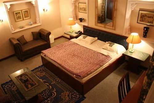 Sugan Niwas Palace Hotel
