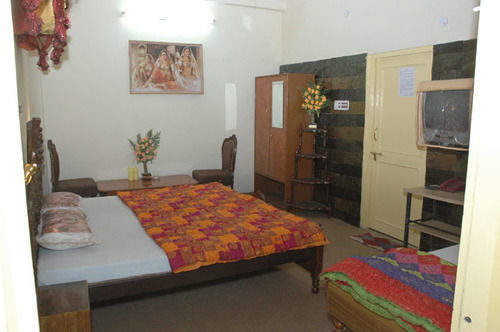 Royal Aashiyana Palace Hotel 2*