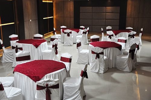 Avana 3* Jaipur