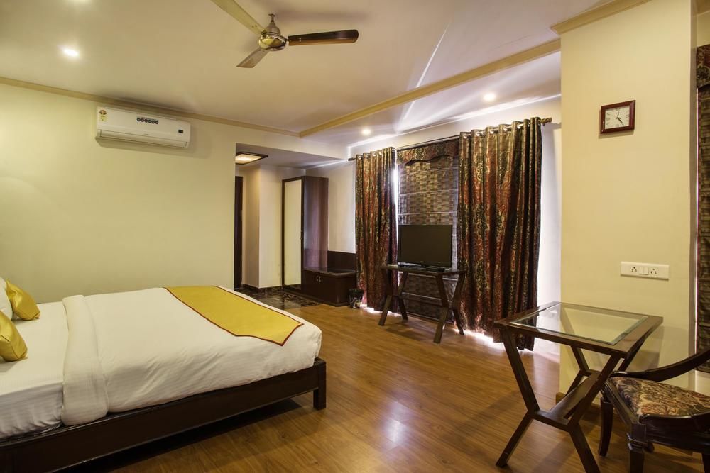 Hotel Oyo Premium Bani Park Jaipur