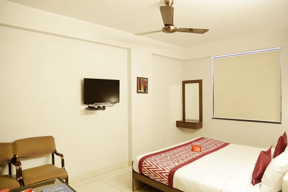 Oyo Heera Nagar Ajmer Road Hotel 3*