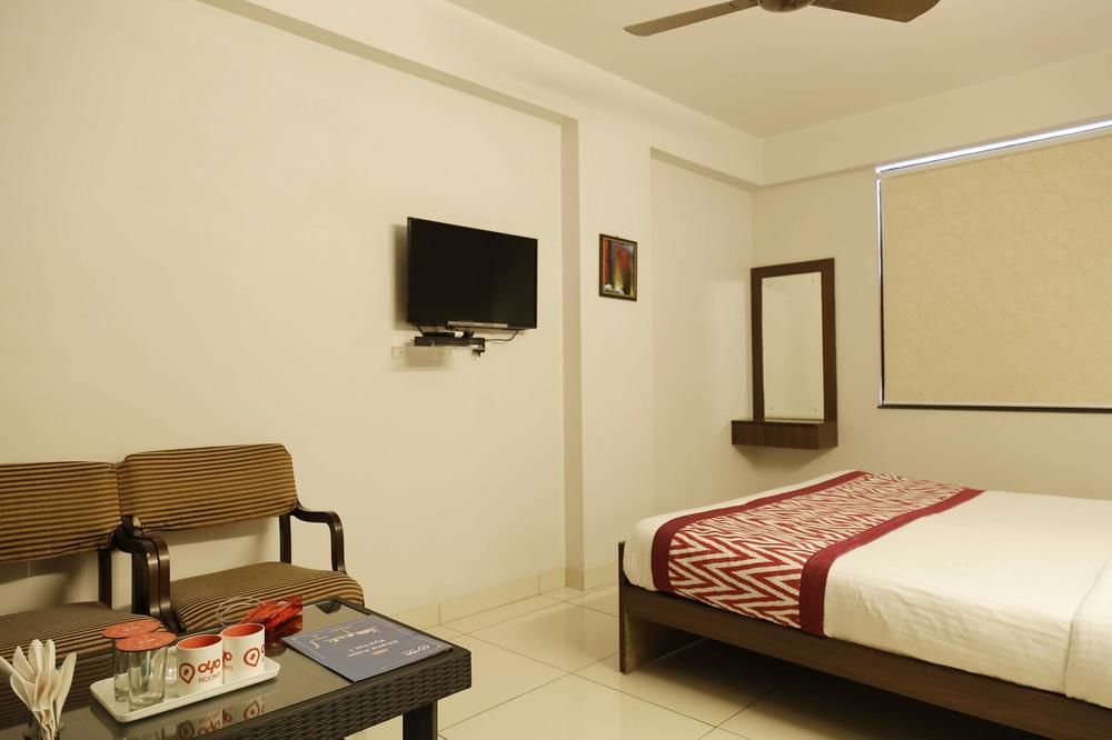 Hotel Oyo Heera Nagar Ajmer Road