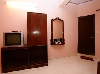 Oyo Kabir Marg Collectorate Circle 3*