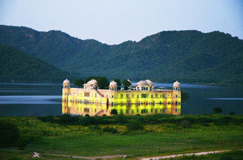 Lilypool - The Heritage Jalmahal Jaipur