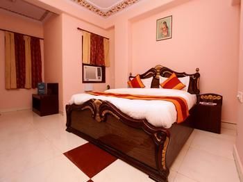 Hotel Oyo Kabir Marg Collectorate Circle Jaipur