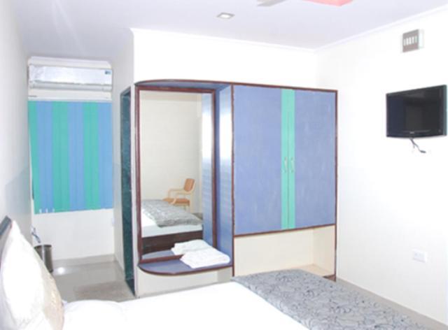 Chetram Hotel