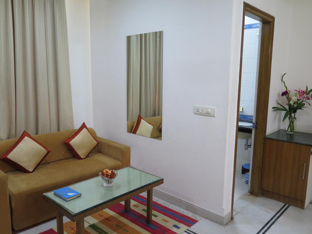 Kesar D Hotel