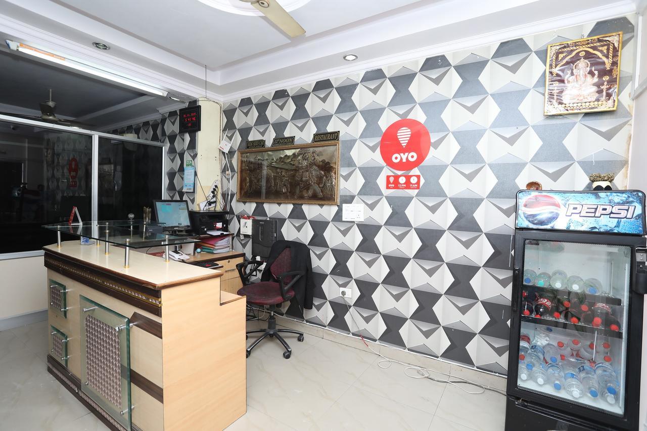 Hotel Deepak 2*