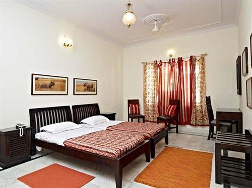 Bed & Breakfast Pratap Bhawan 2*