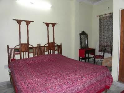 Sneh Deep Guest house