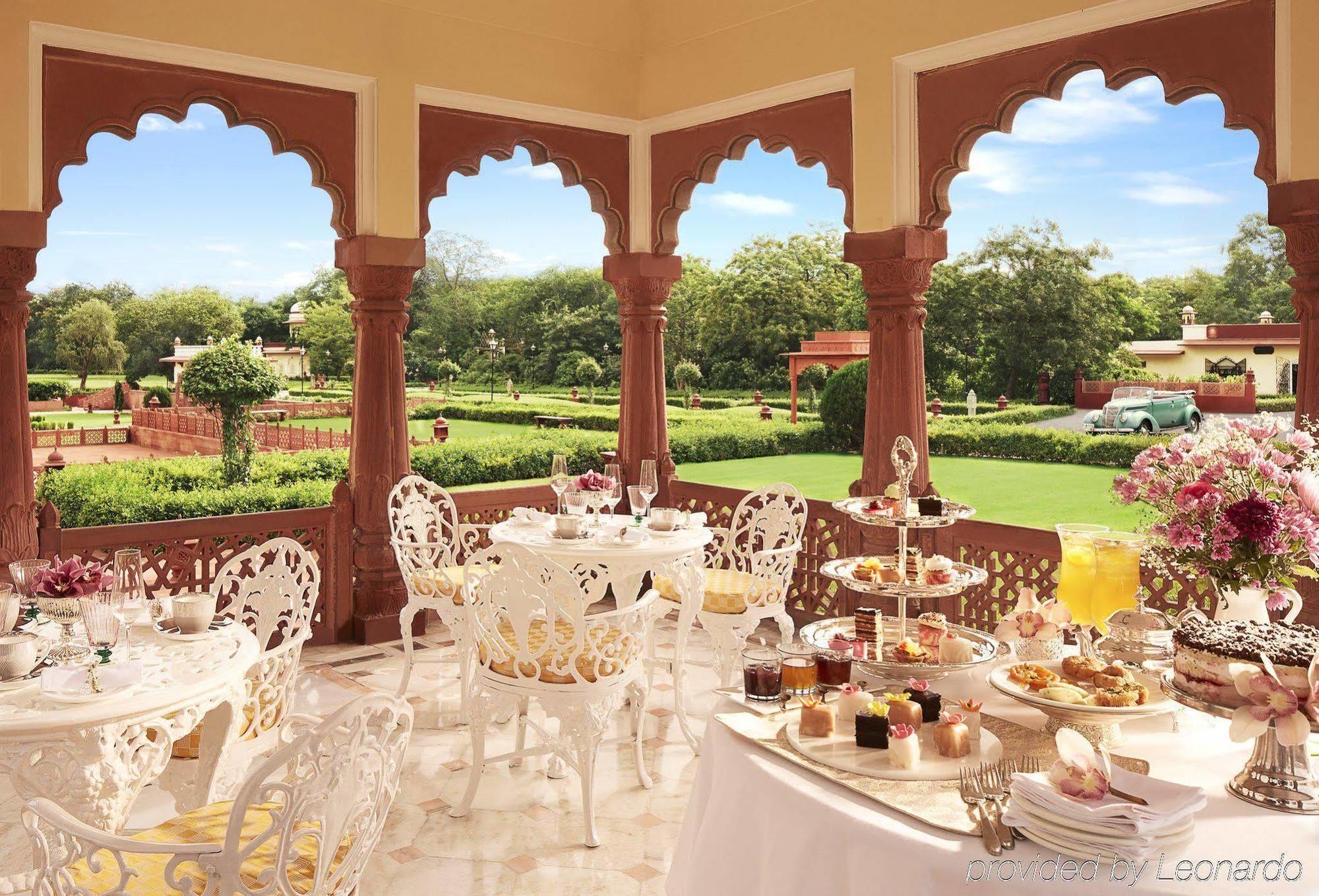 Jai Mahal Palace 5*