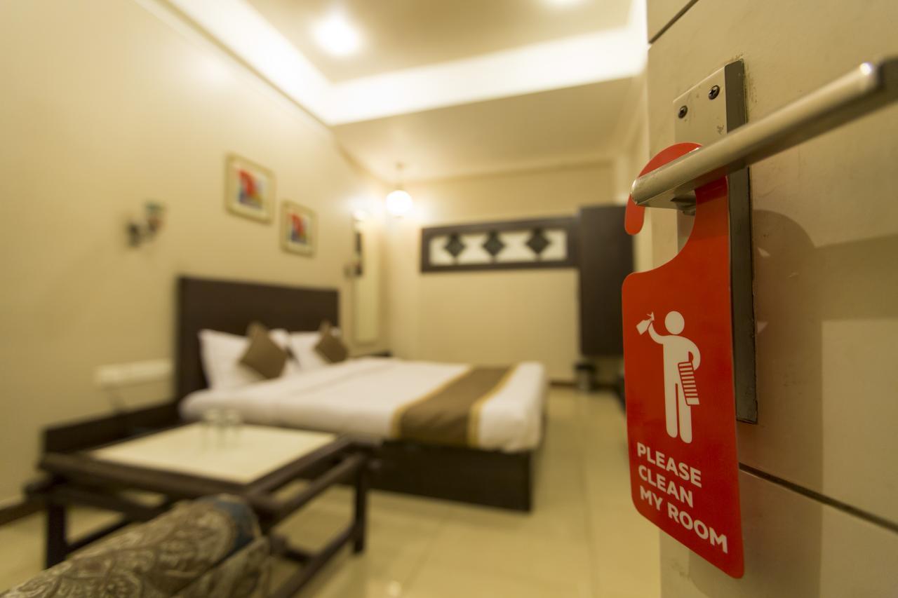 Hotel Dev Villas